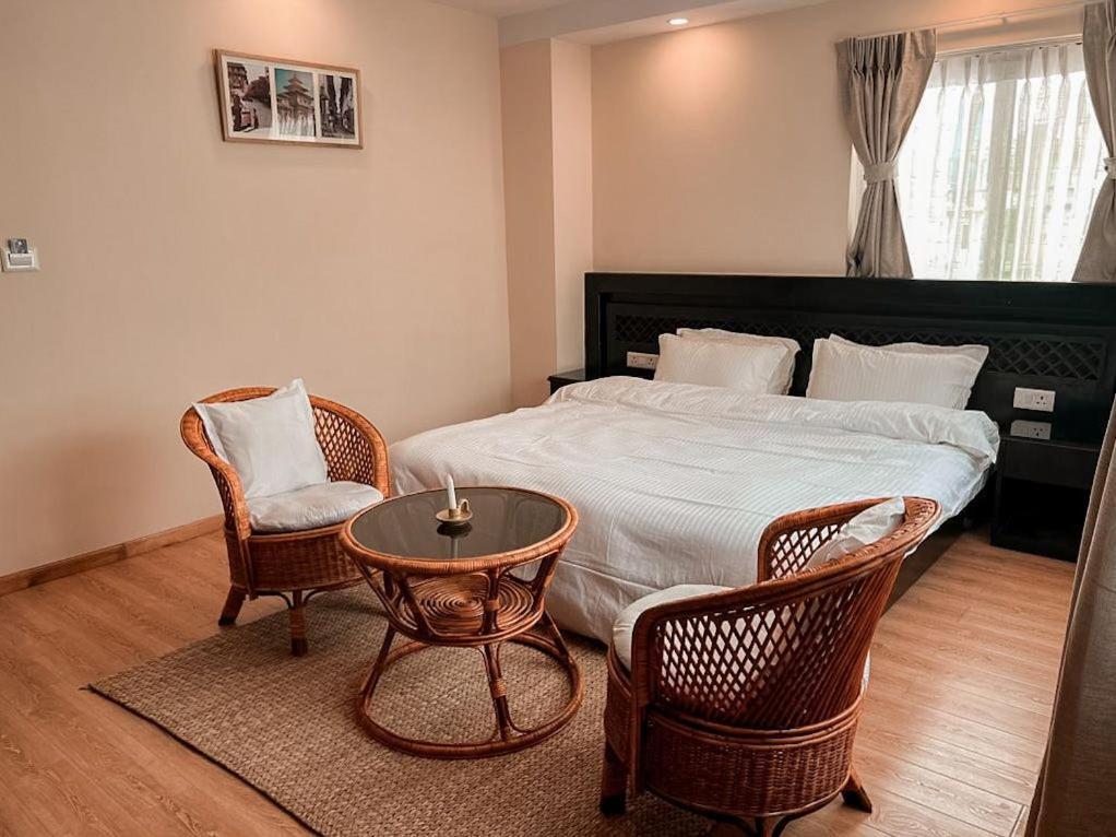 Pancha Buddha Service Apartments And Rooms Katmandu Kültér fotó